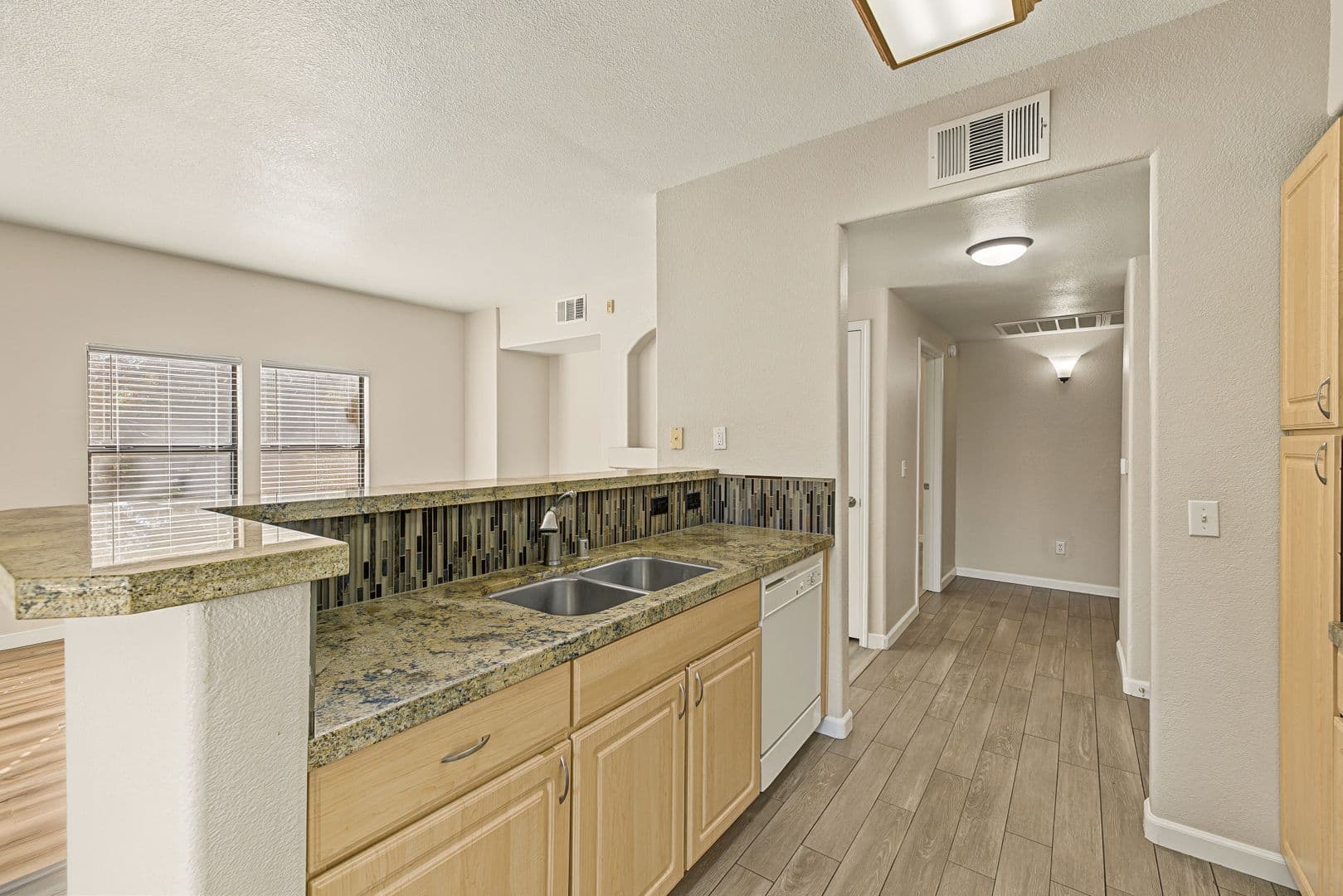 Las Vegas House: 8250 North Grand Canyon #2149
