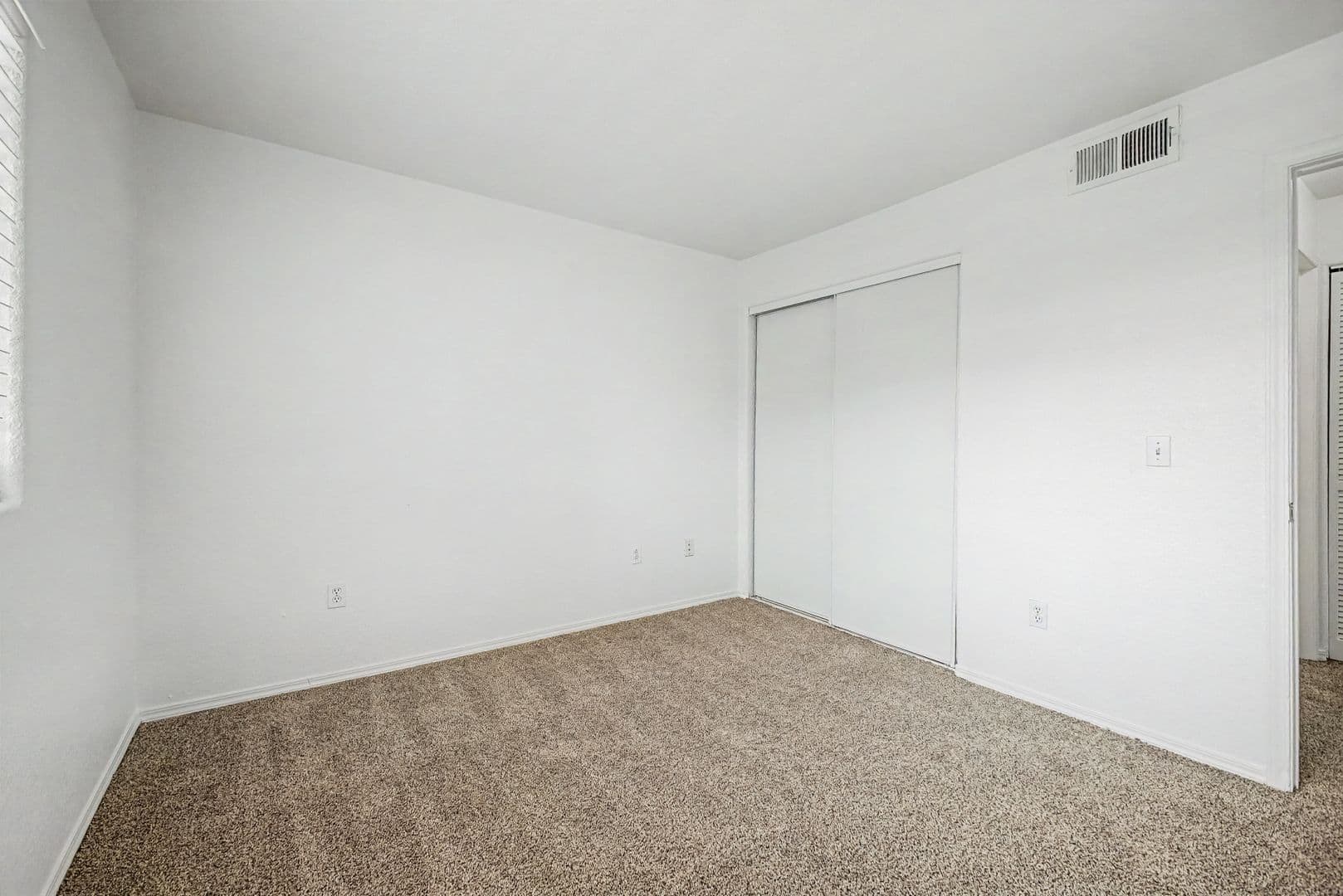 LAS VEGAS House: 4730 E CRAIG RD BLDG #16 UNIT #2096