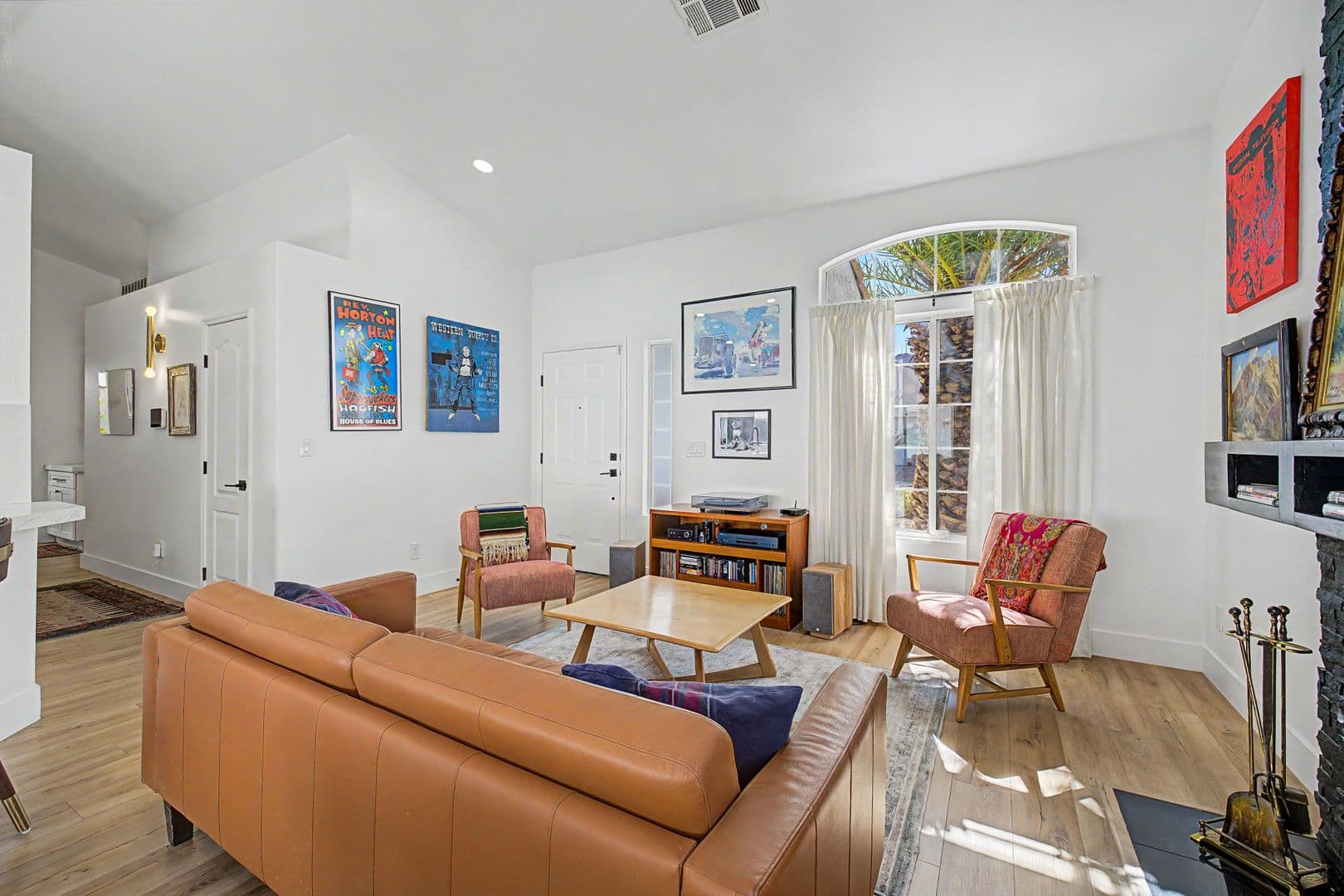 HENDERSON House: 679 SCENIC TIERRA LN