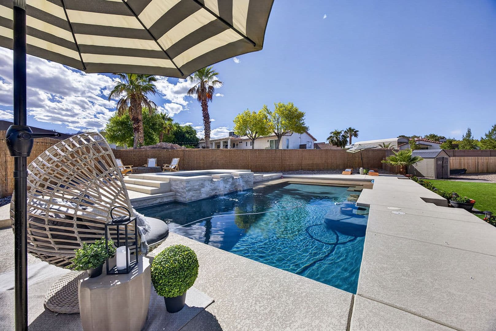 Las Vegas House: 5865 Egan Crest Dr