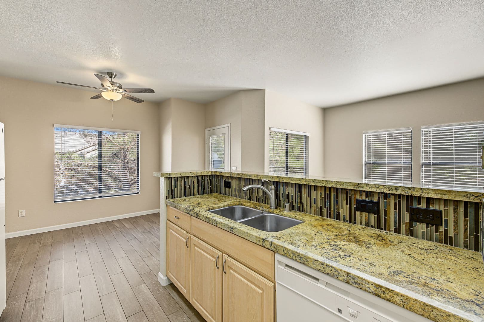 Las Vegas House: 8250 North Grand Canyon #2149