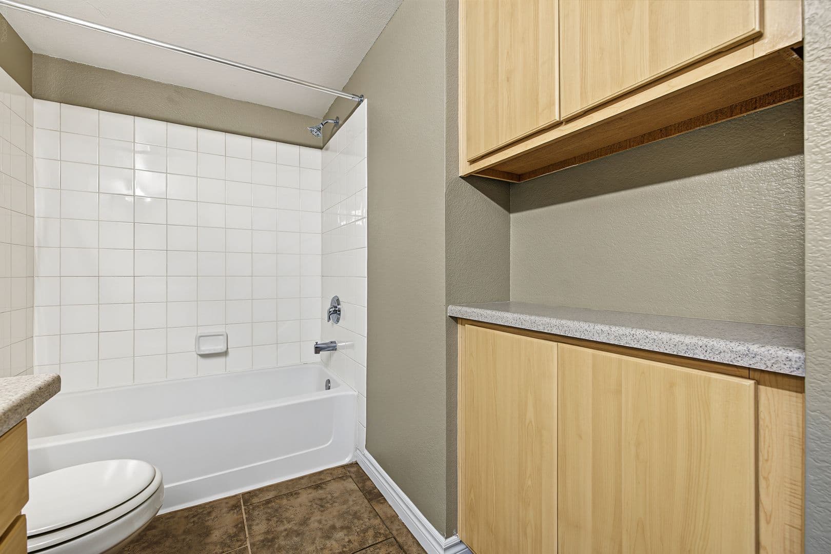 LAS VEGAS House: 6955 N DURANGO #3082