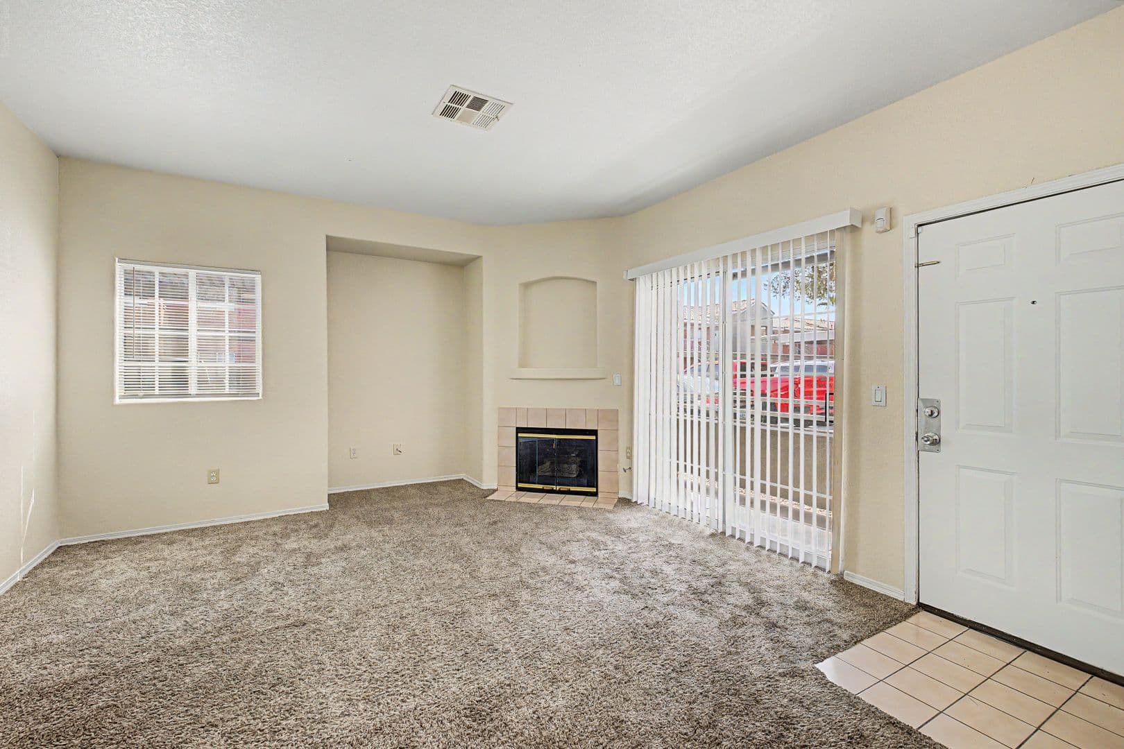 LAS VEGAS House: 4730 E CRAIG RD BLDG #16 UNIT #1091