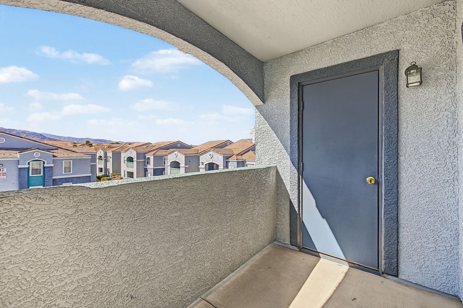 LAS VEGAS House: 6955 N DURANGO #3082
