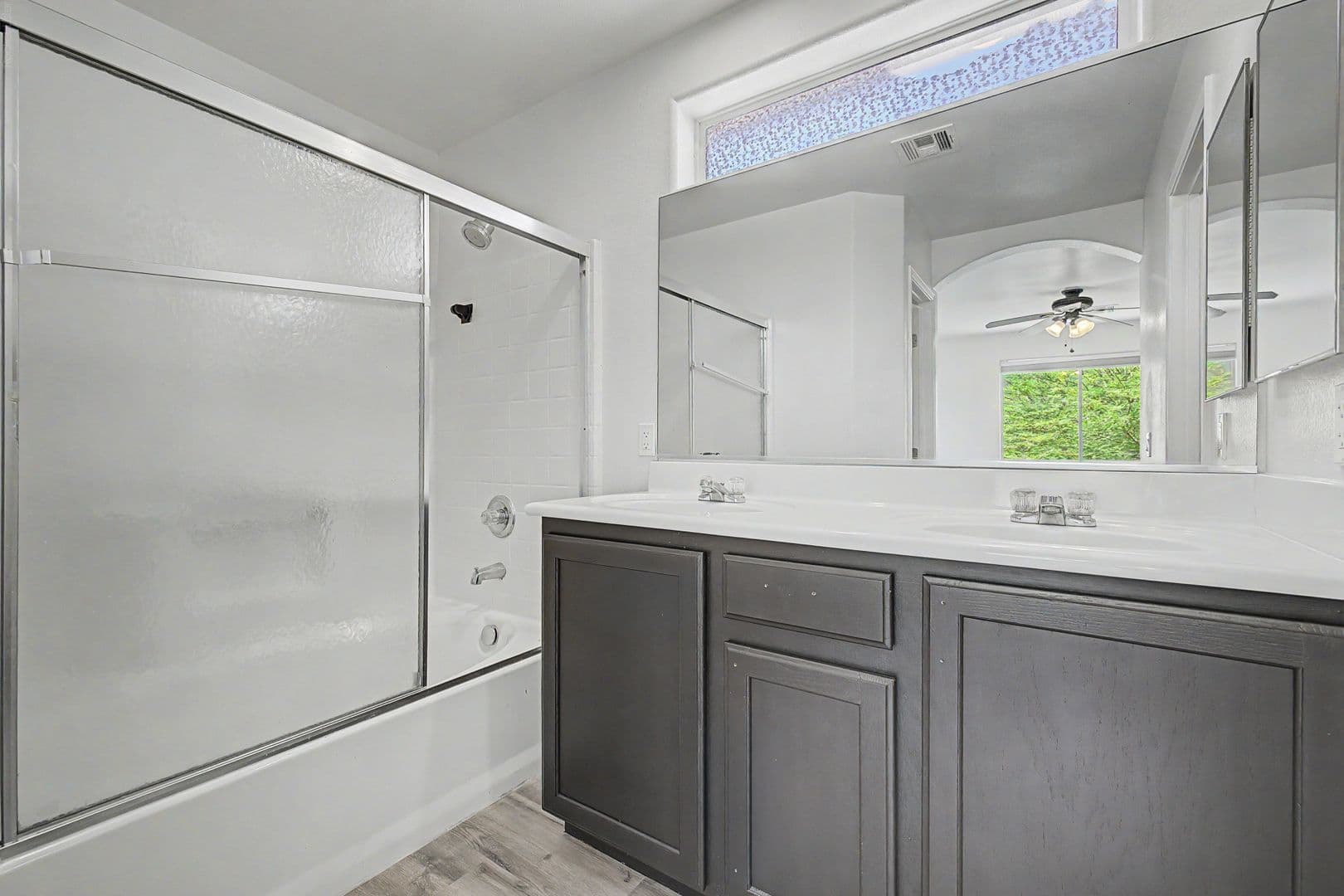 LAS VEGAS House: 8168 NEW LEAF AVE