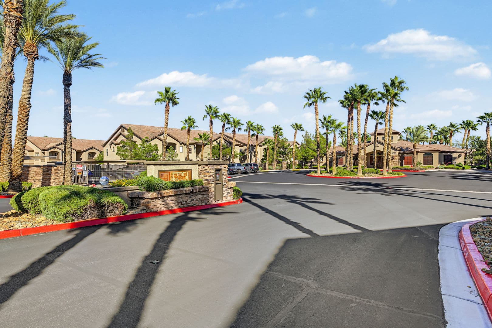 Las Vegas House: 8250 North Grand Canyon #2149