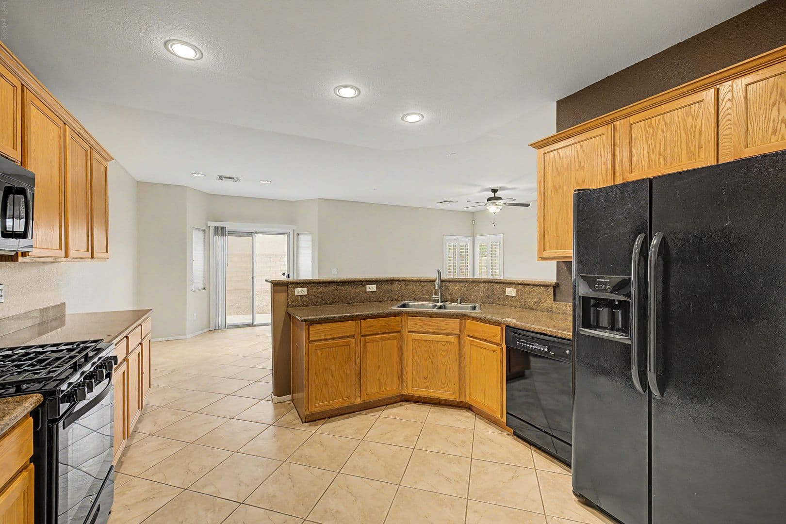 N LAS VEGAS House: 3721 GRETCHEN CT