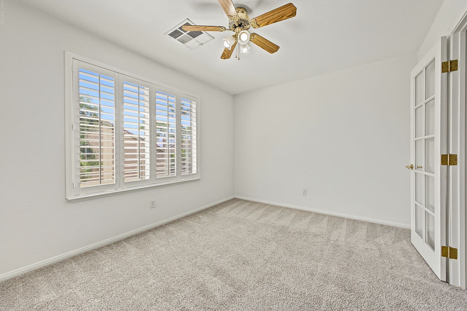 LAS VEGAS House: 6125 MARKLEHAM