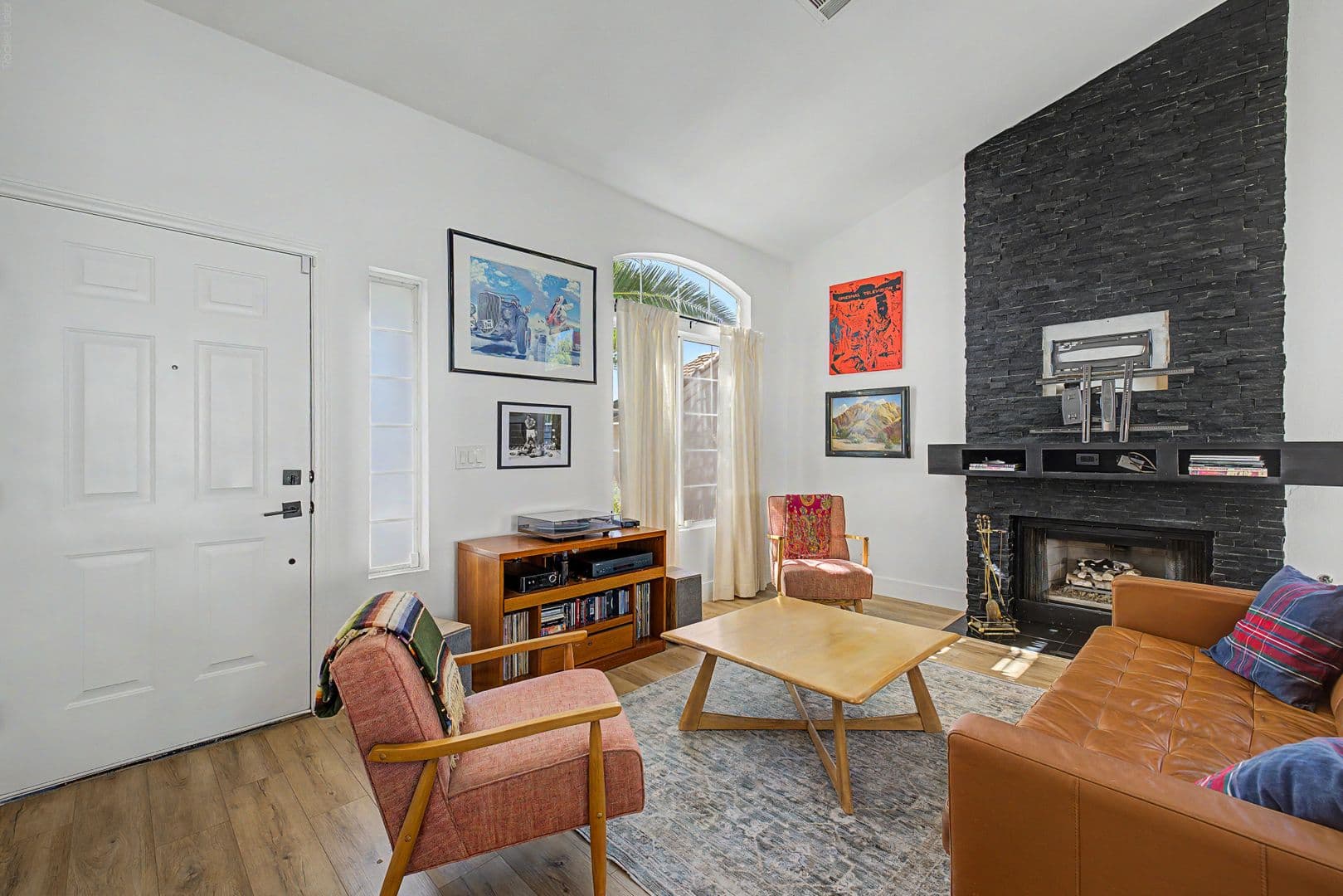 HENDERSON House: 679 SCENIC TIERRA LN