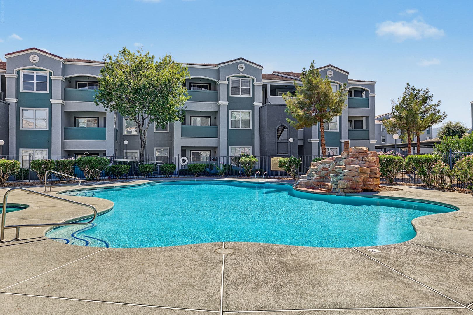 LAS VEGAS House: 6955 N DURANGO #3082