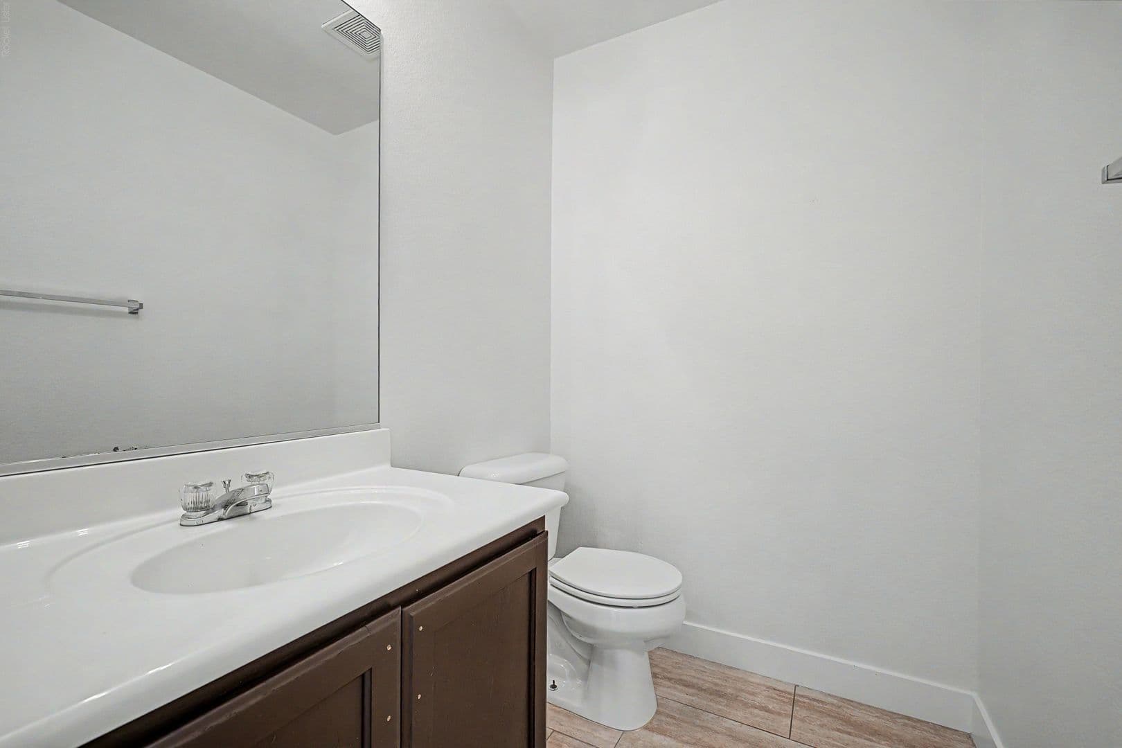 LAS VEGAS House: 8168 NEW LEAF AVE