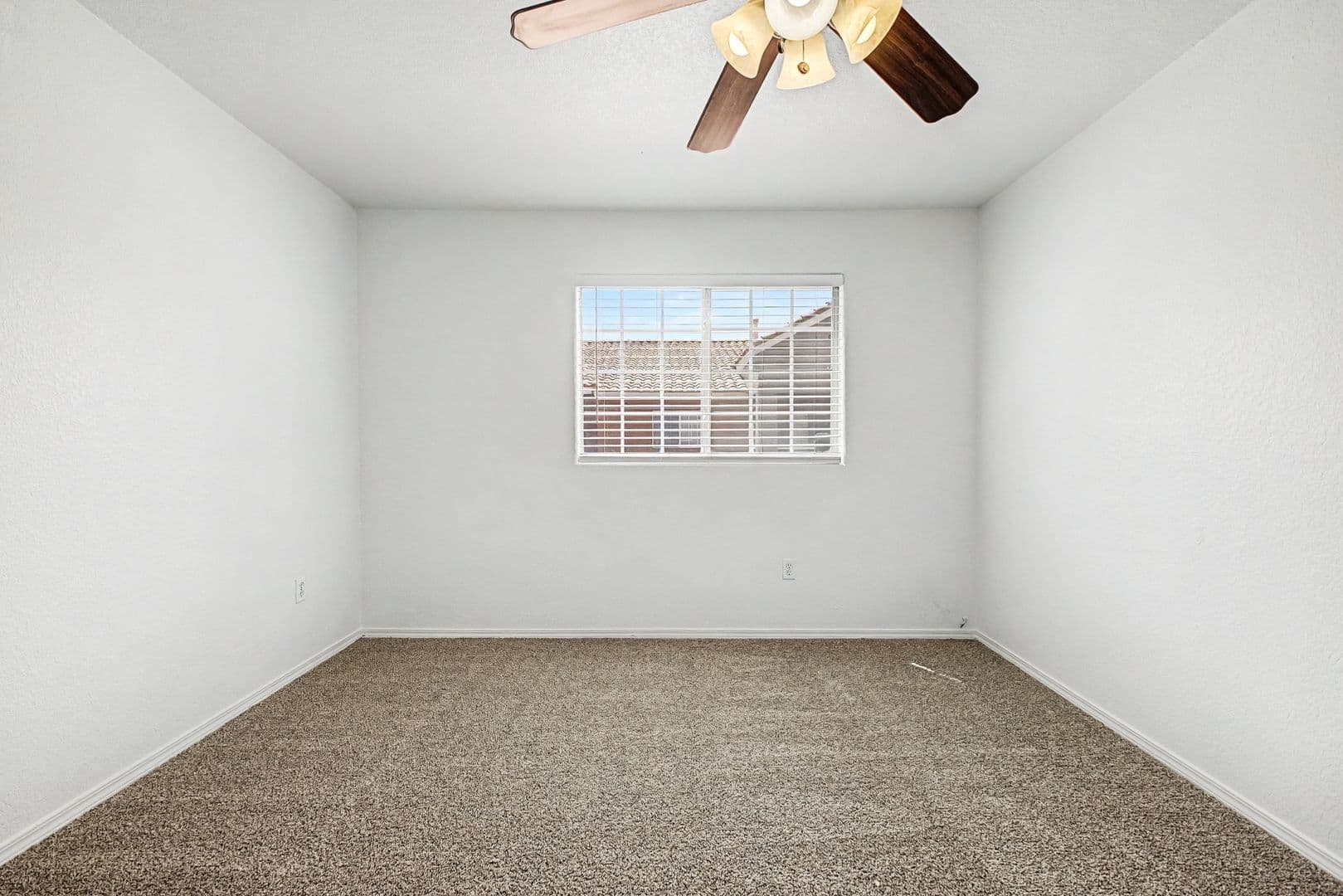 LAS VEGAS House: 4730 E CRAIG RD BLDG #16 UNIT #2096