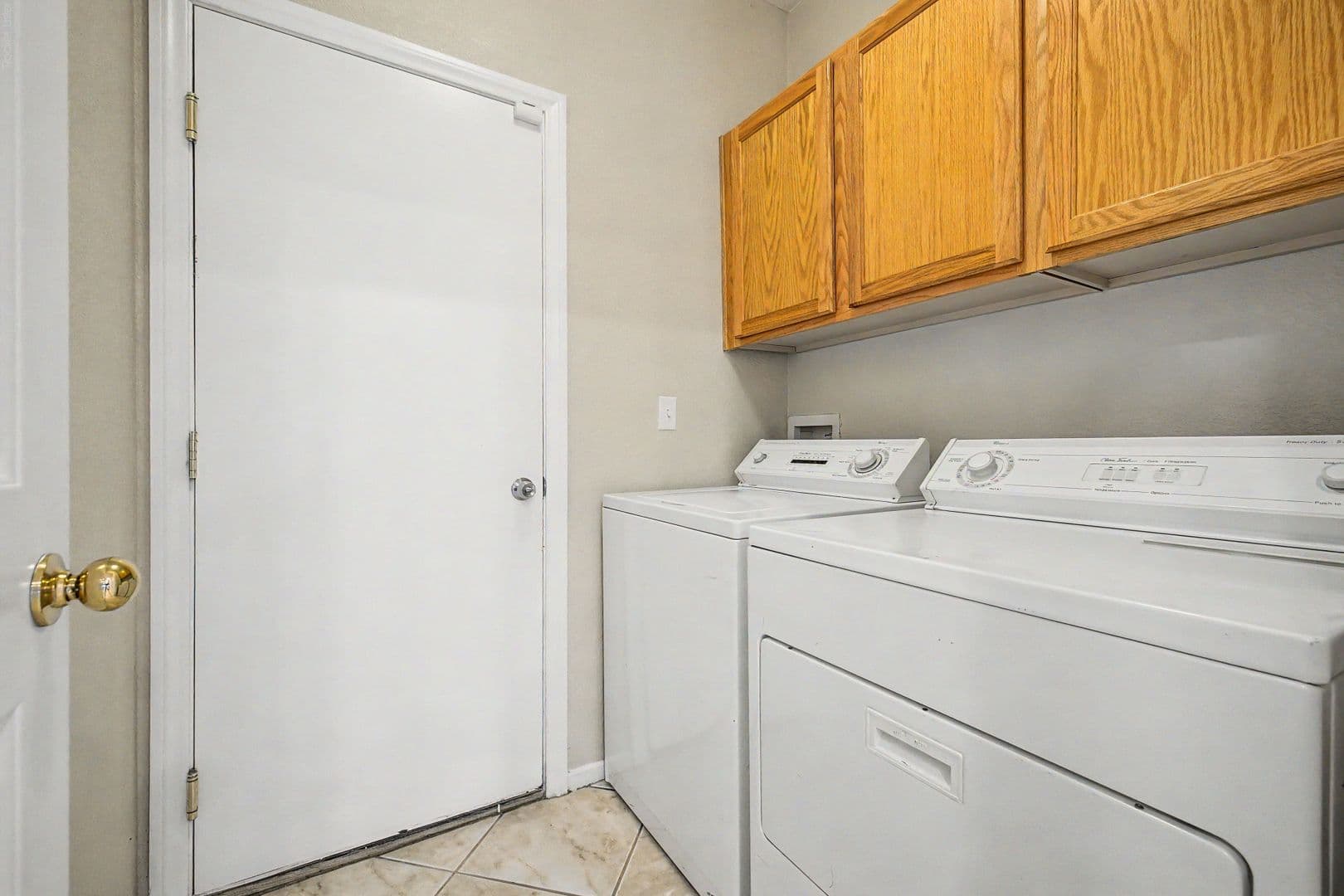 N LAS VEGAS House: 3721 GRETCHEN CT