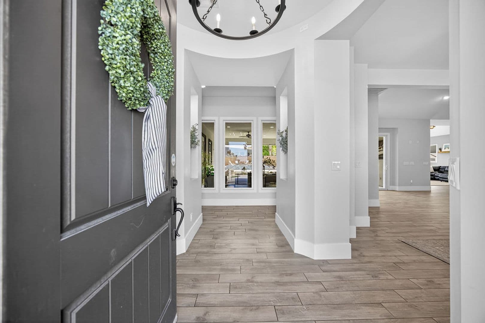 Las Vegas House: 5865 Egan Crest Dr