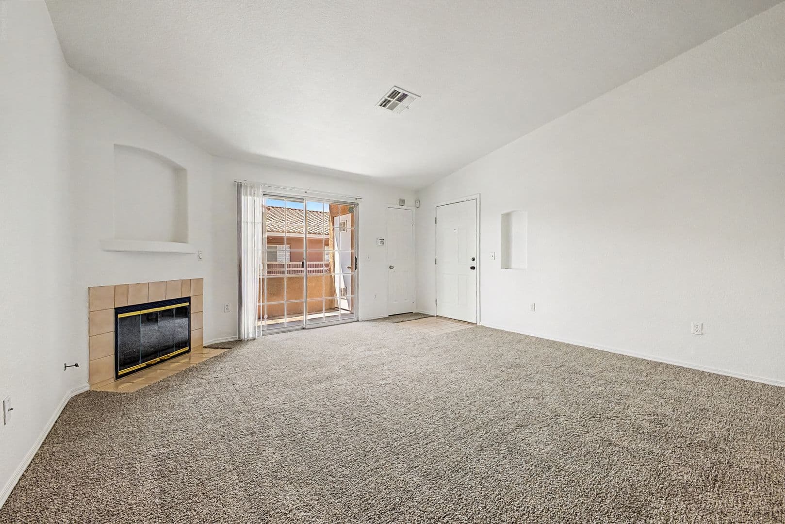 LAS VEGAS House: 4730 E CRAIG RD BLDG #16 UNIT #2096