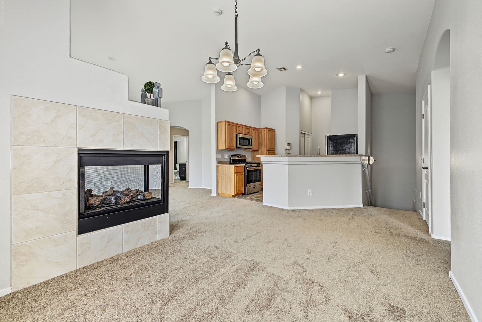 Henderson House: 6592 Strolling Plains Ln #101