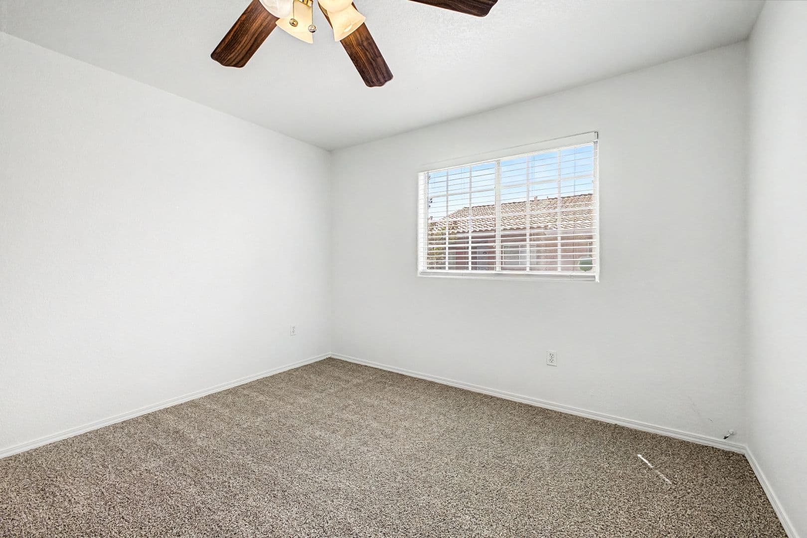 LAS VEGAS House: 4730 E CRAIG RD BLDG #16 UNIT #2096