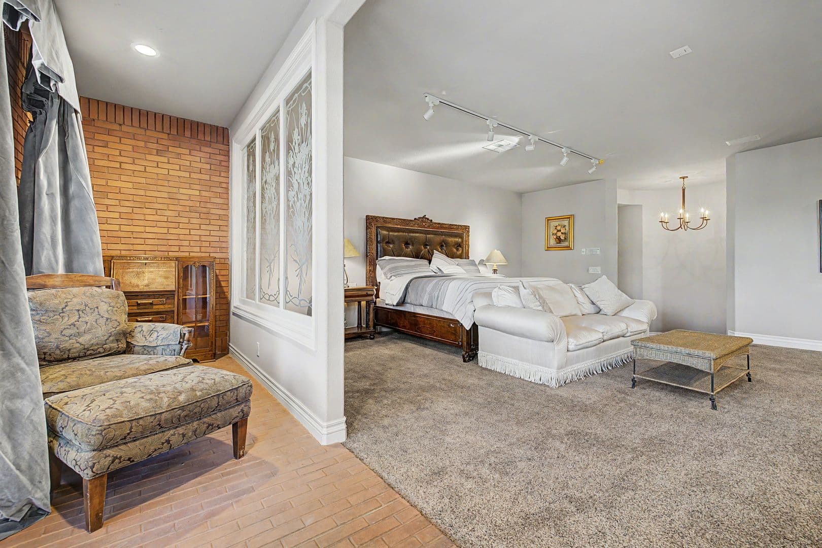 LAS VEGAS House: 1105 BROADMOOR AVE