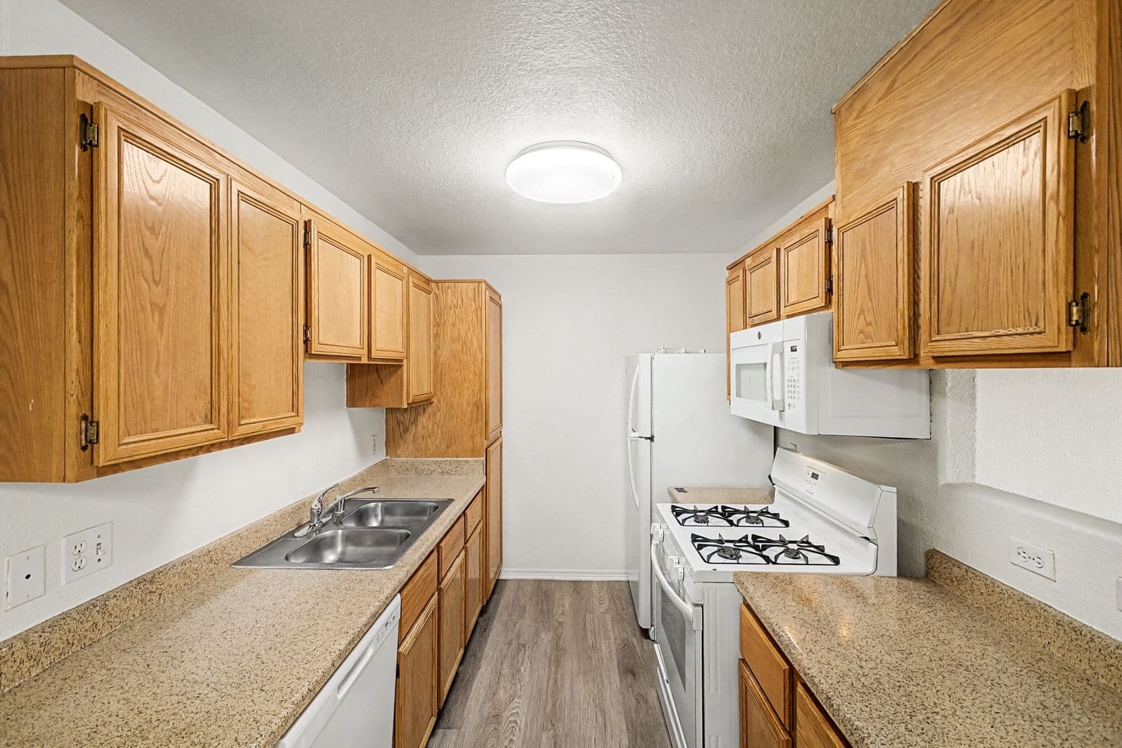 LAS VEGAS House: 4730 E CRAIG RD BLDG #16 UNIT #2096