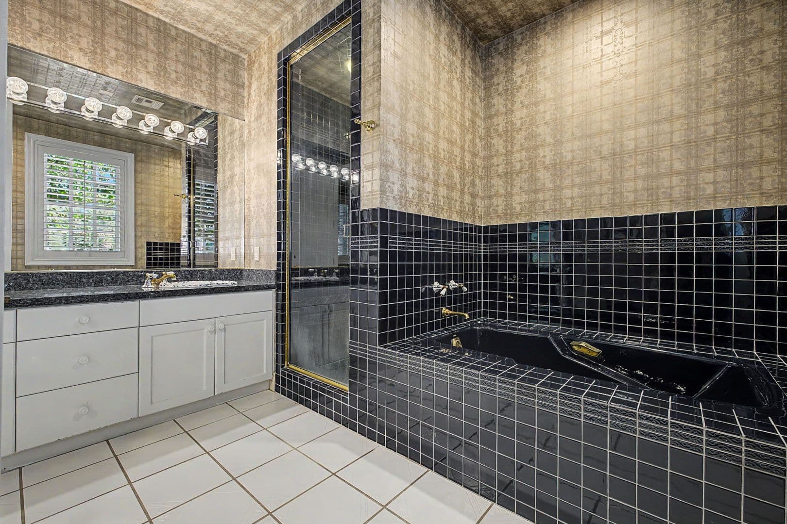 LAS VEGAS House: 1105 BROADMOOR AVE
