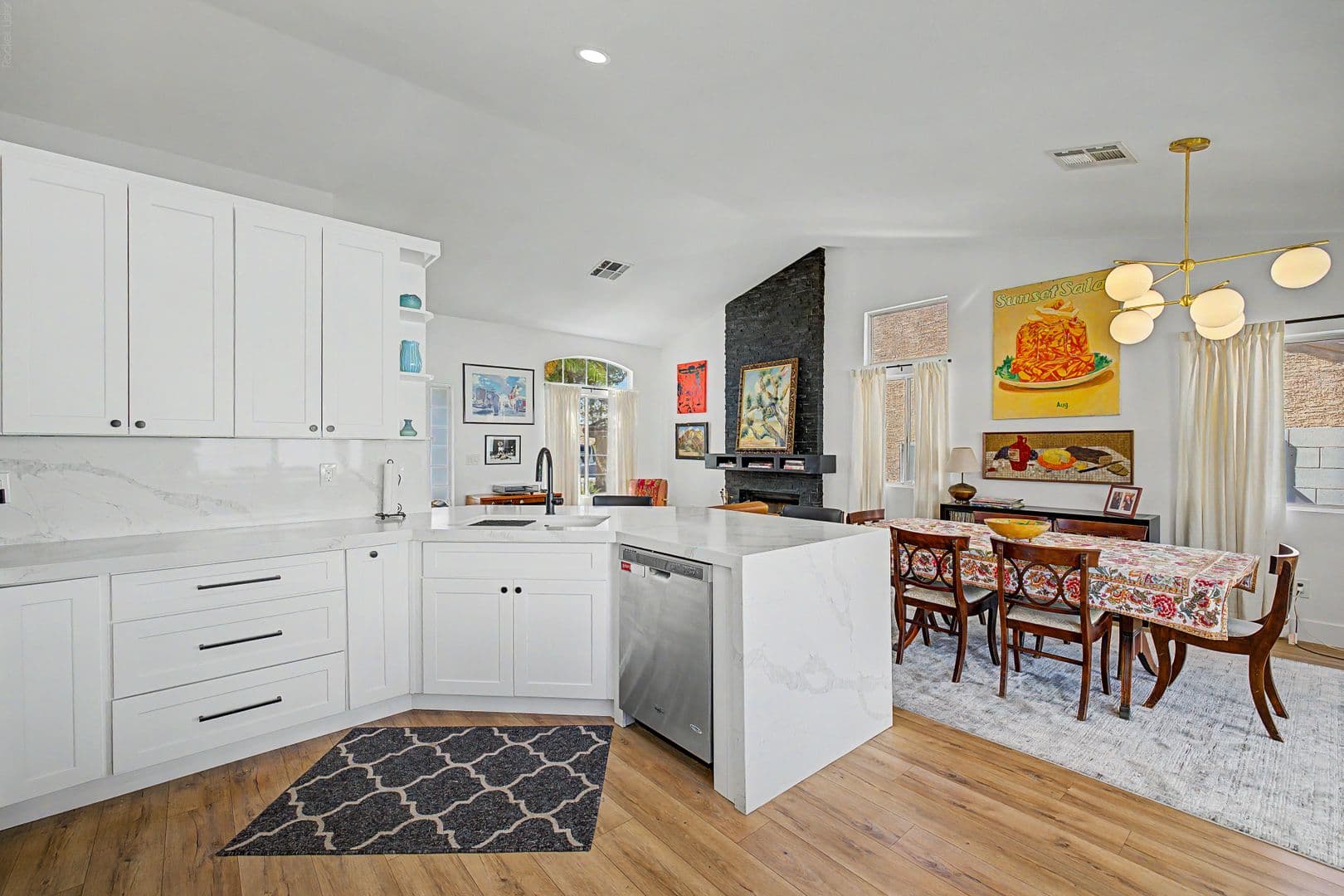 HENDERSON House: 679 SCENIC TIERRA LN