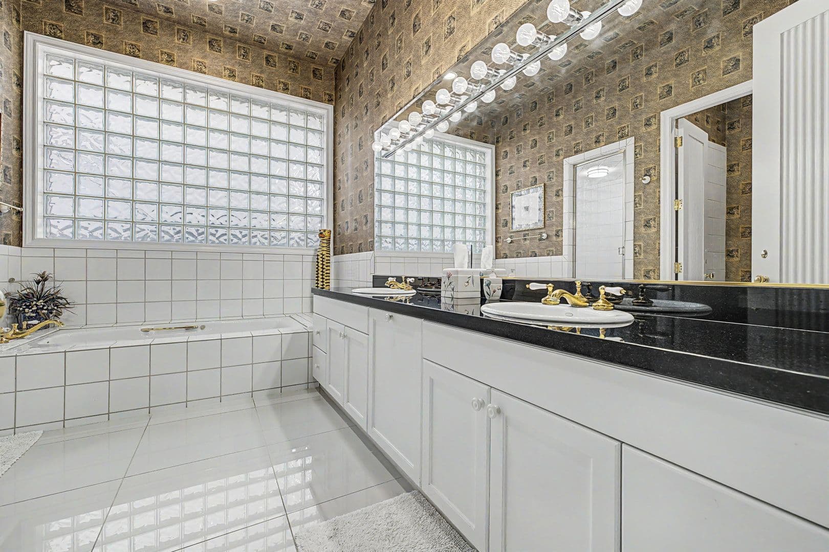 LAS VEGAS House: 1105 BROADMOOR AVE