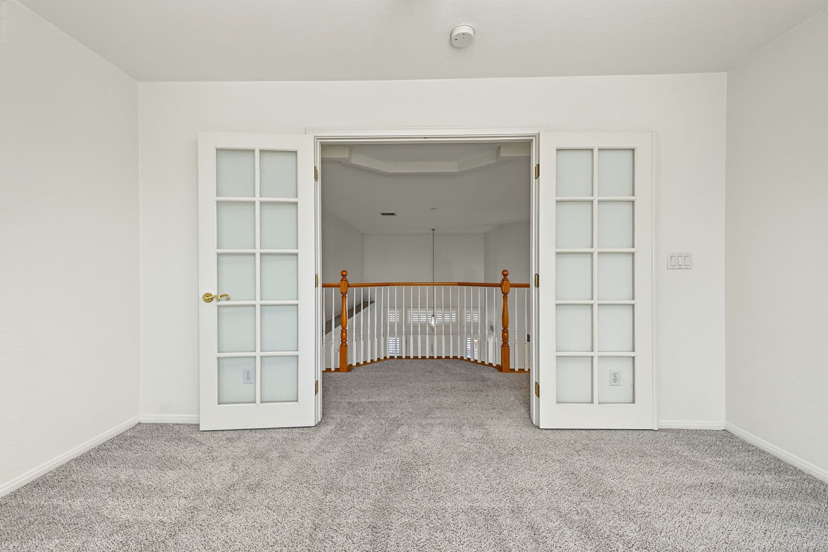 LAS VEGAS House: 6125 MARKLEHAM