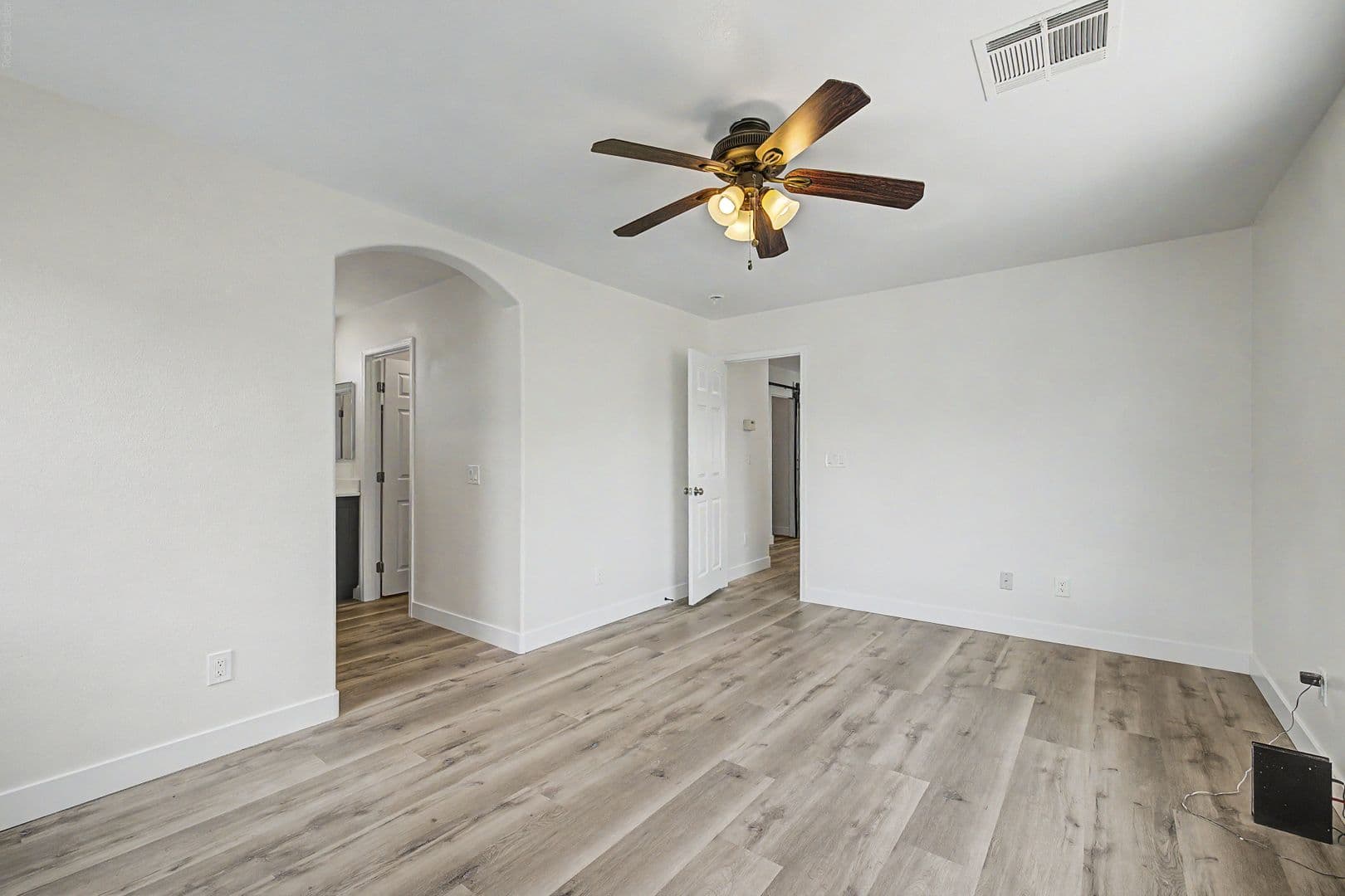LAS VEGAS House: 8168 NEW LEAF AVE