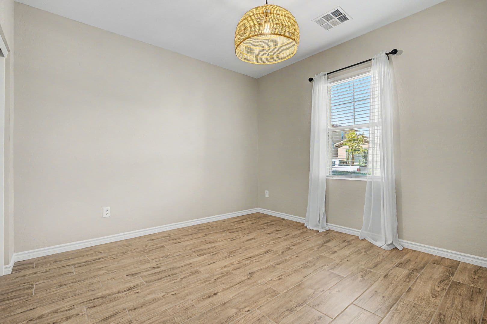 Las Vegas House: 3935 Henny Ave