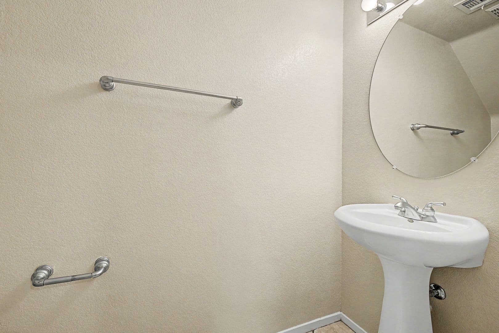 N LAS VEGAS House: 3721 GRETCHEN CT