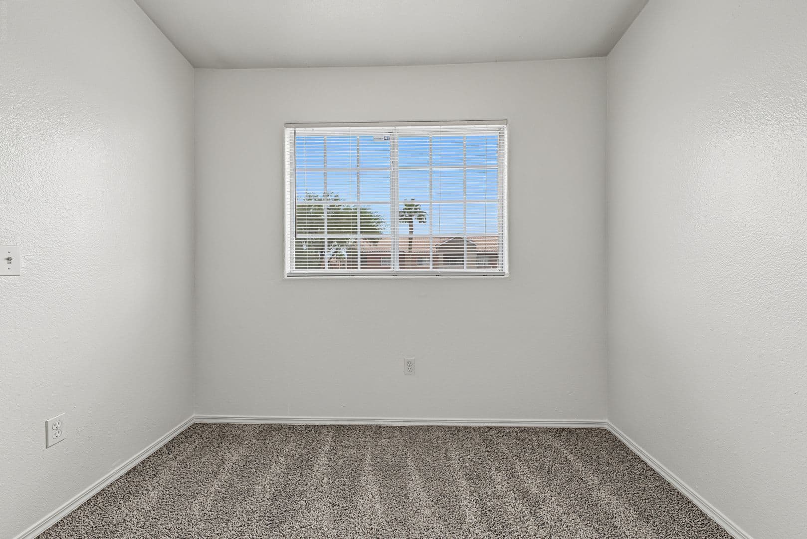LAS VEGAS House: 4730 E CRAIG RD  BLDG #29 UNIT #2169