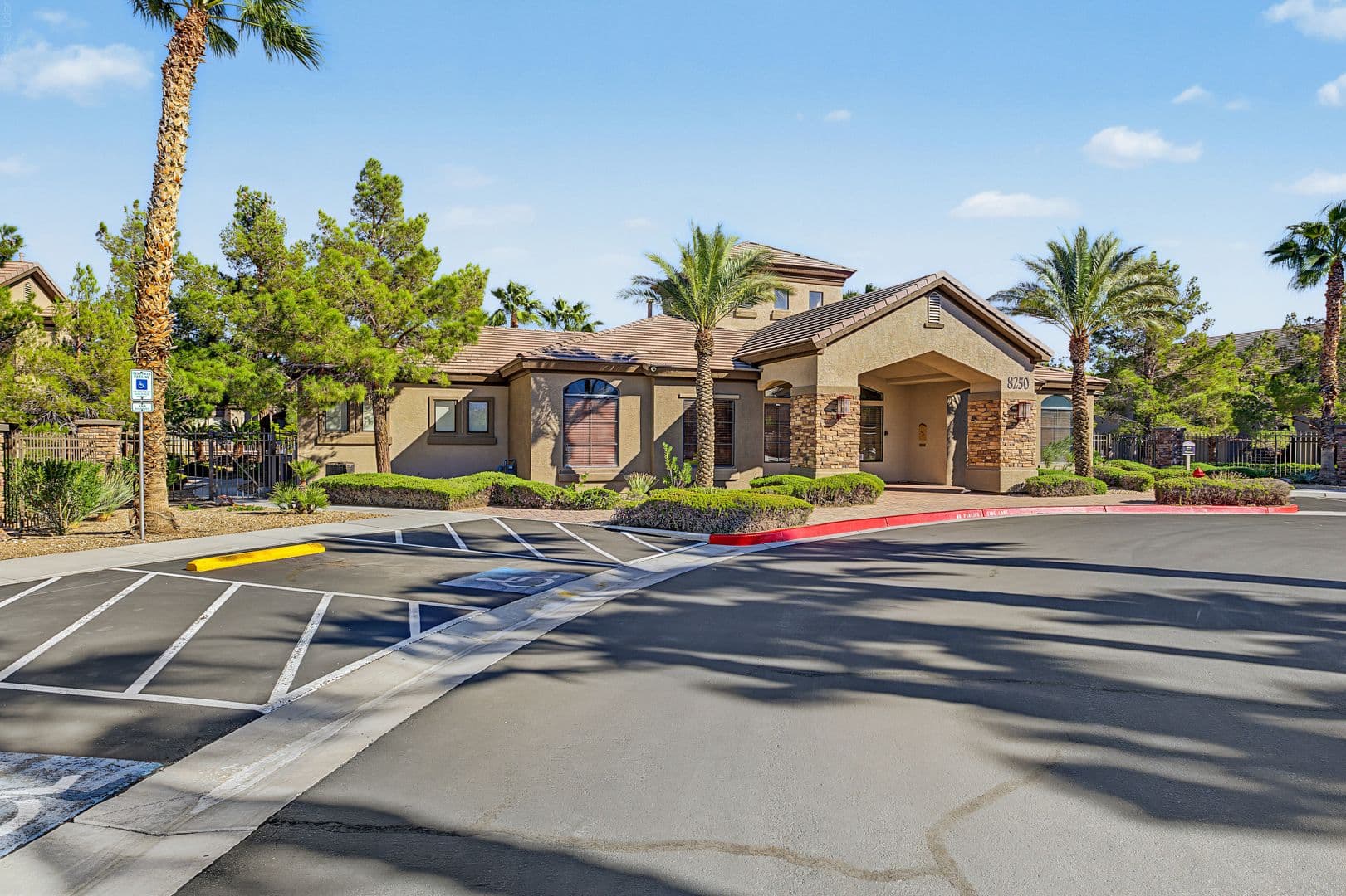 Las Vegas House: 8250 North Grand Canyon #2149