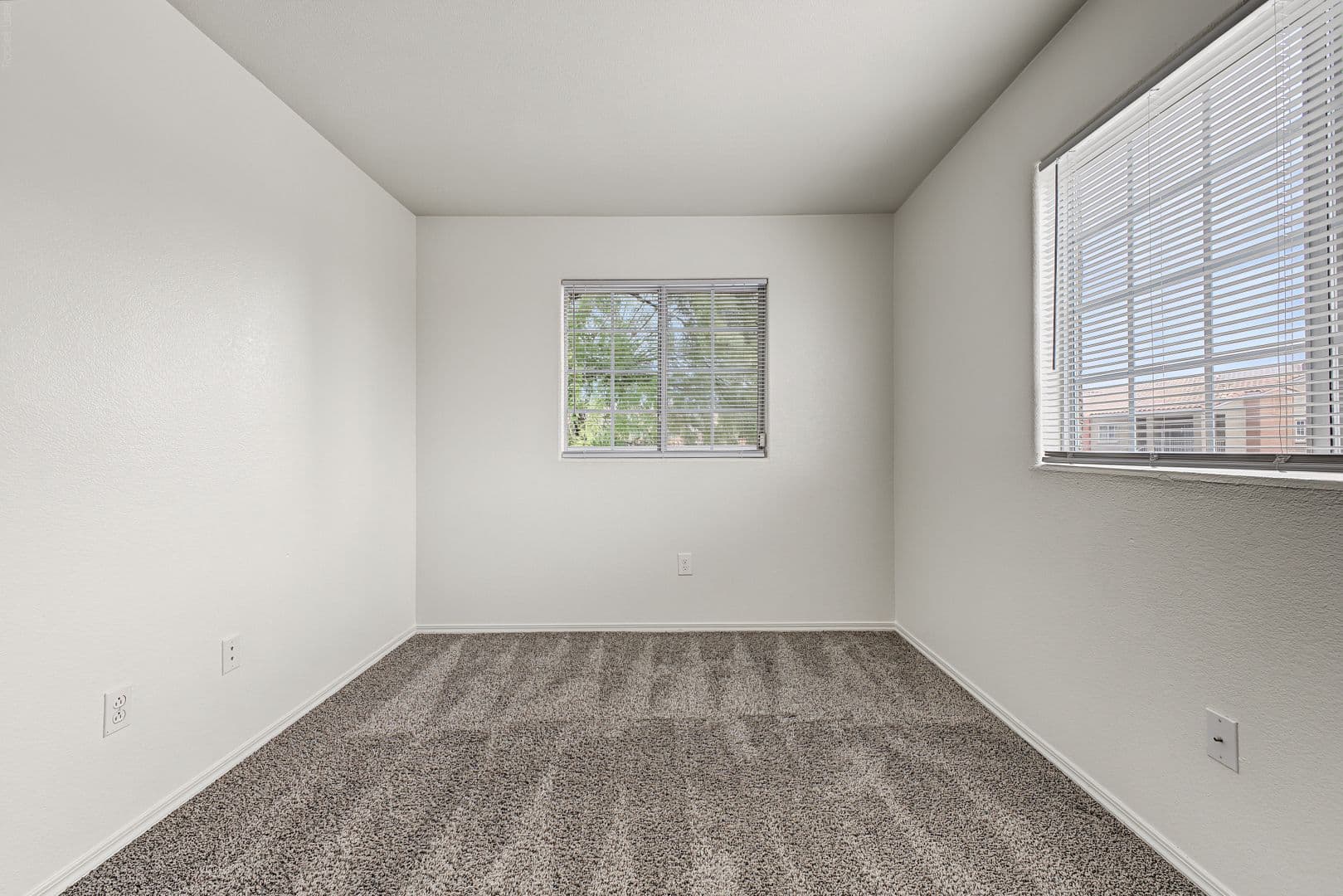 LAS VEGAS House: 4730 E CRAIG RD  BLDG #29 UNIT #2169