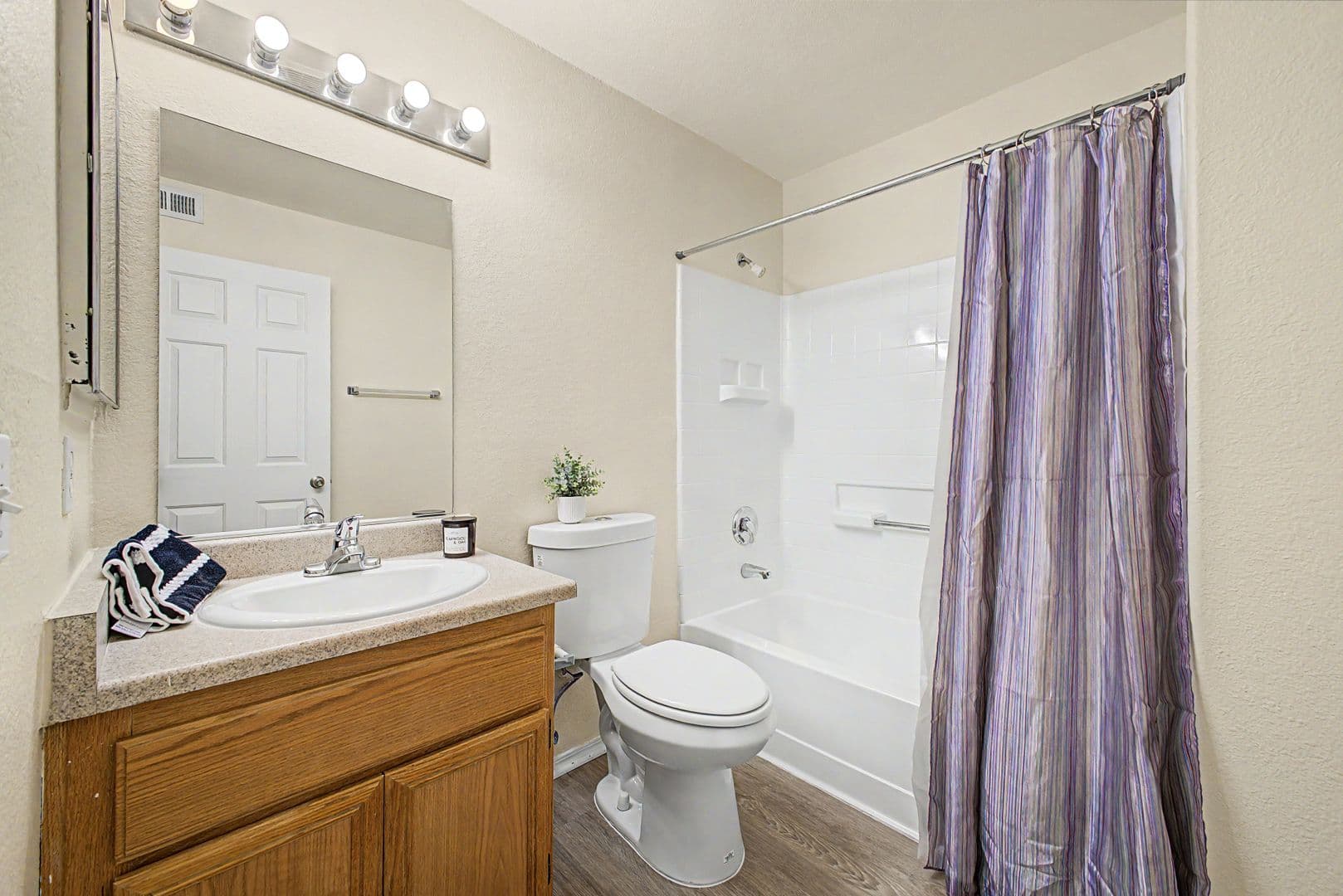 LAS VEGAS House: 4730 E CRAIG RD BLDG #5 UNIT #2029