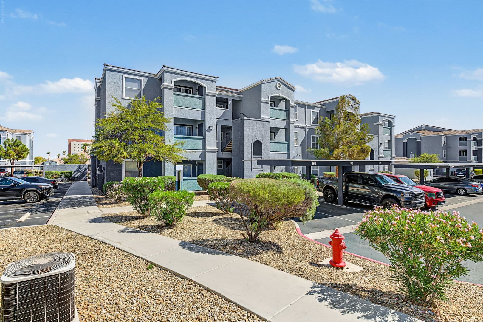 LAS VEGAS House: 6955 N DURANGO #3082