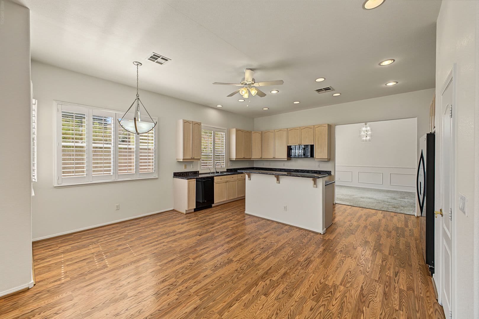 LAS VEGAS House: 6125 MARKLEHAM