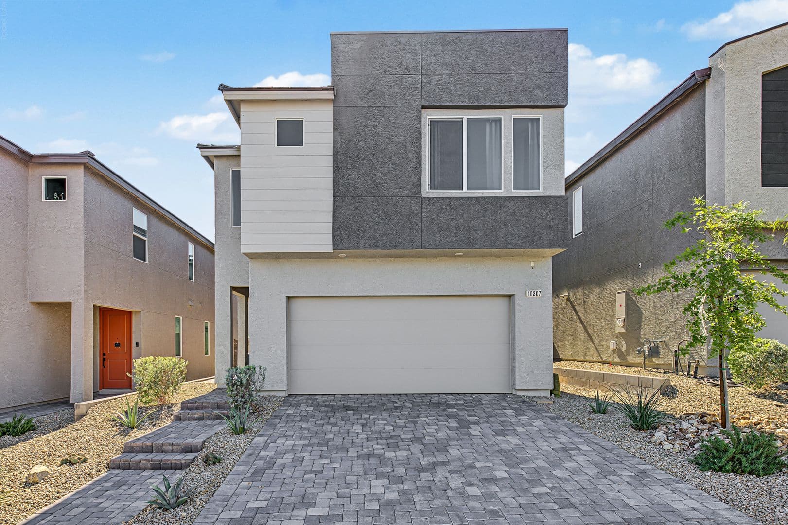 Las Vegas House: 10207 Canyon Mantle St