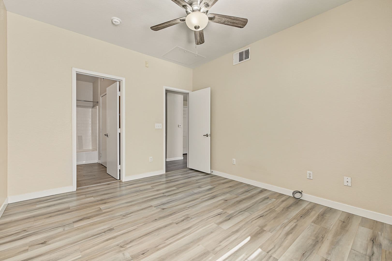 Las Vegas House: 8250 North Grand Canyon #2149