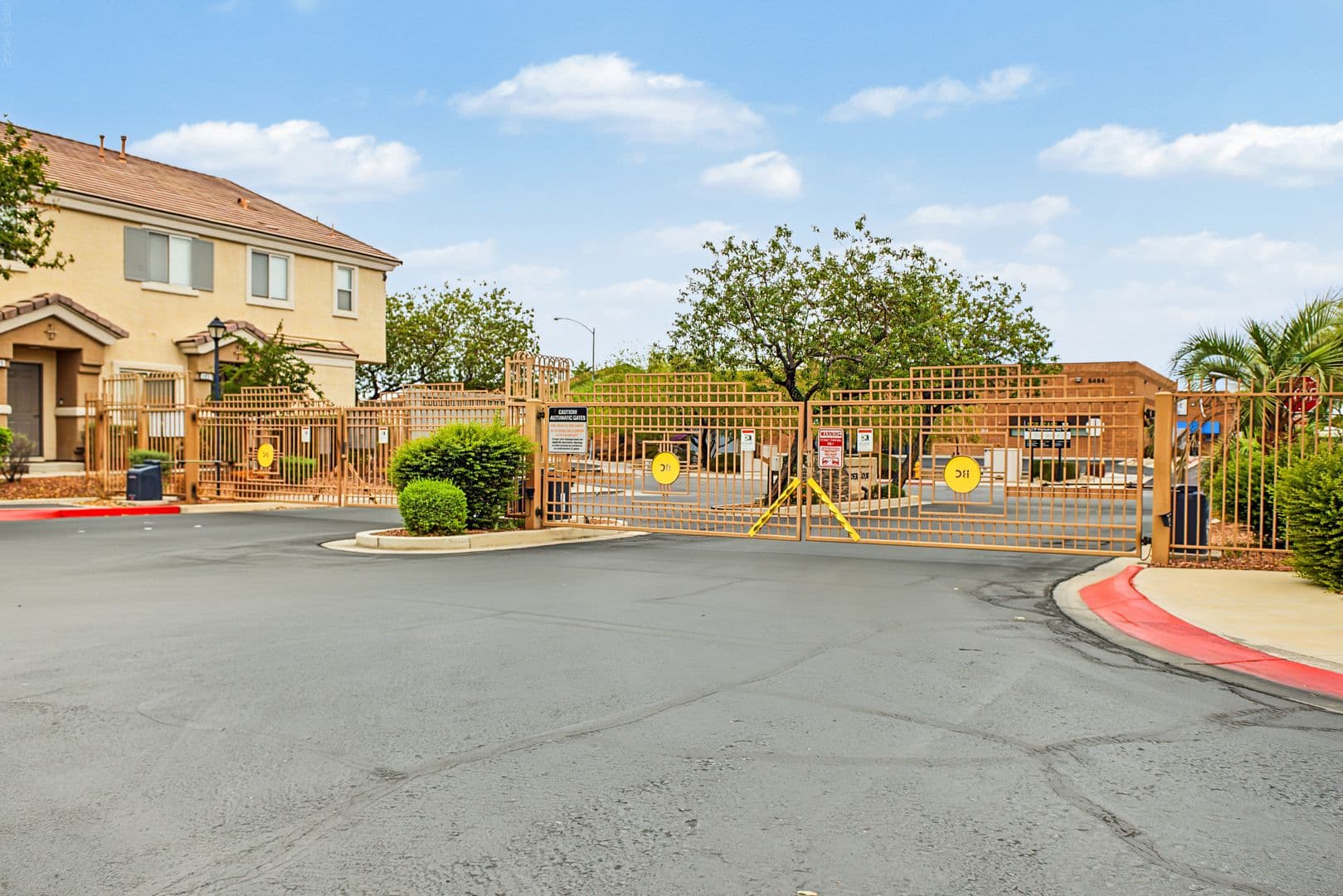 Henderson House: 6592 Strolling Plains Ln #101