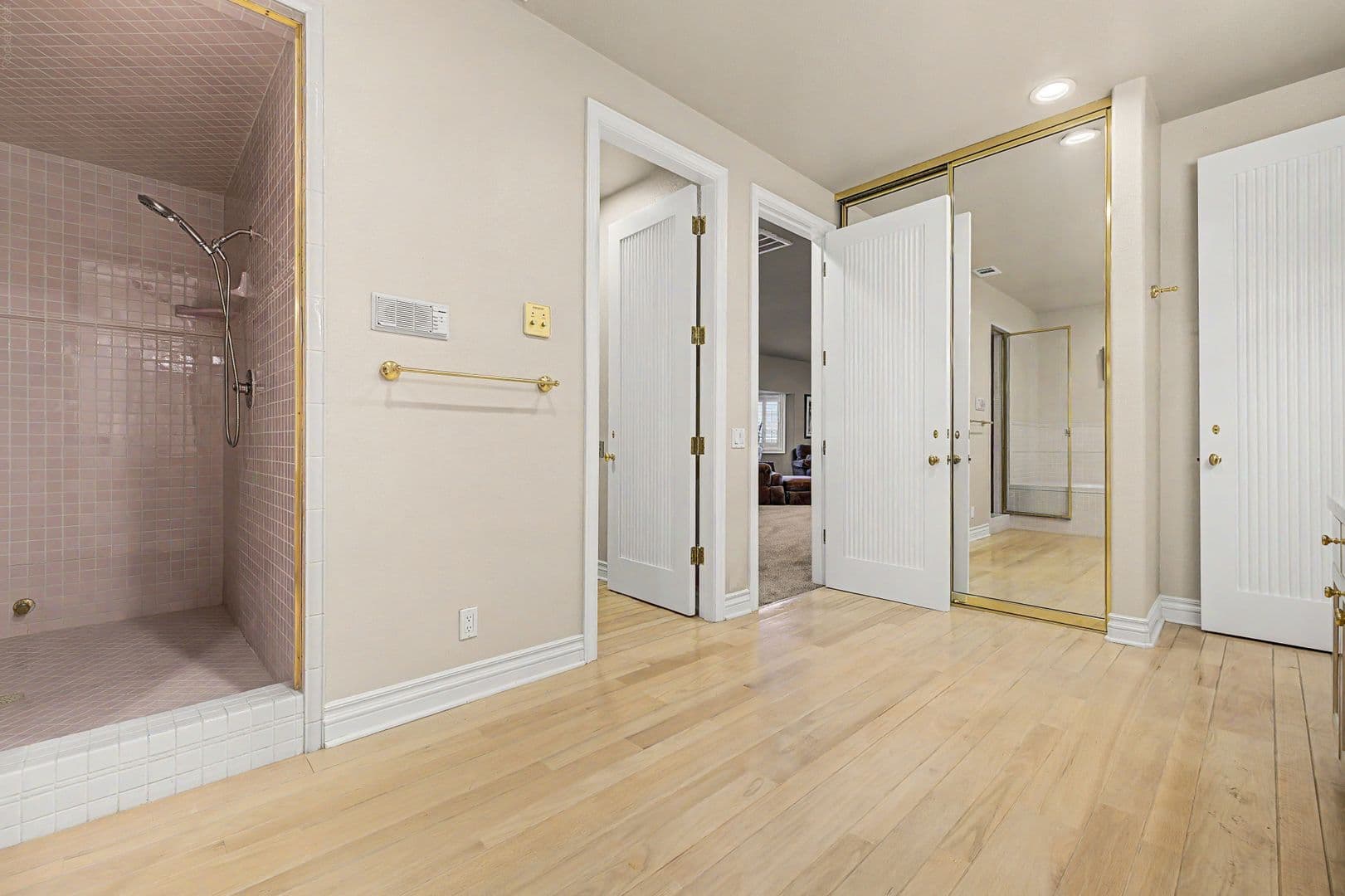 LAS VEGAS House: 1105 BROADMOOR AVE