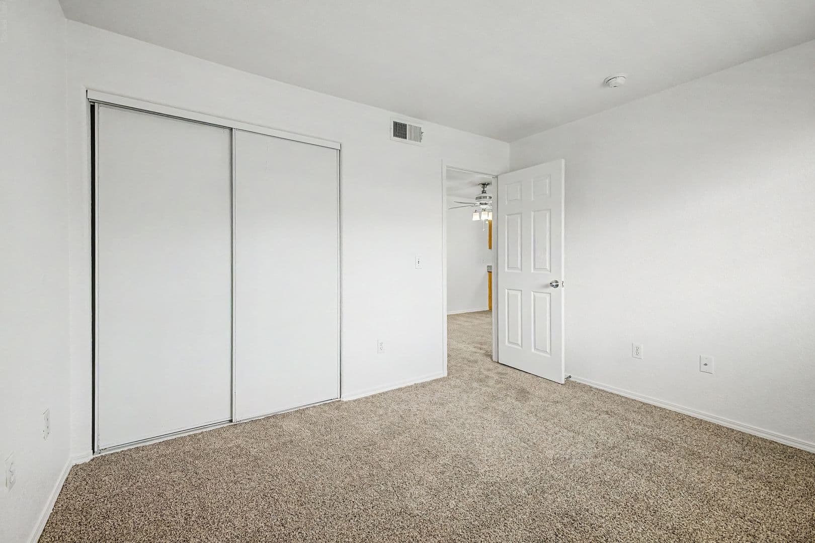 LAS VEGAS House: 4730 E CRAIG RD BLDG #16 UNIT #2096