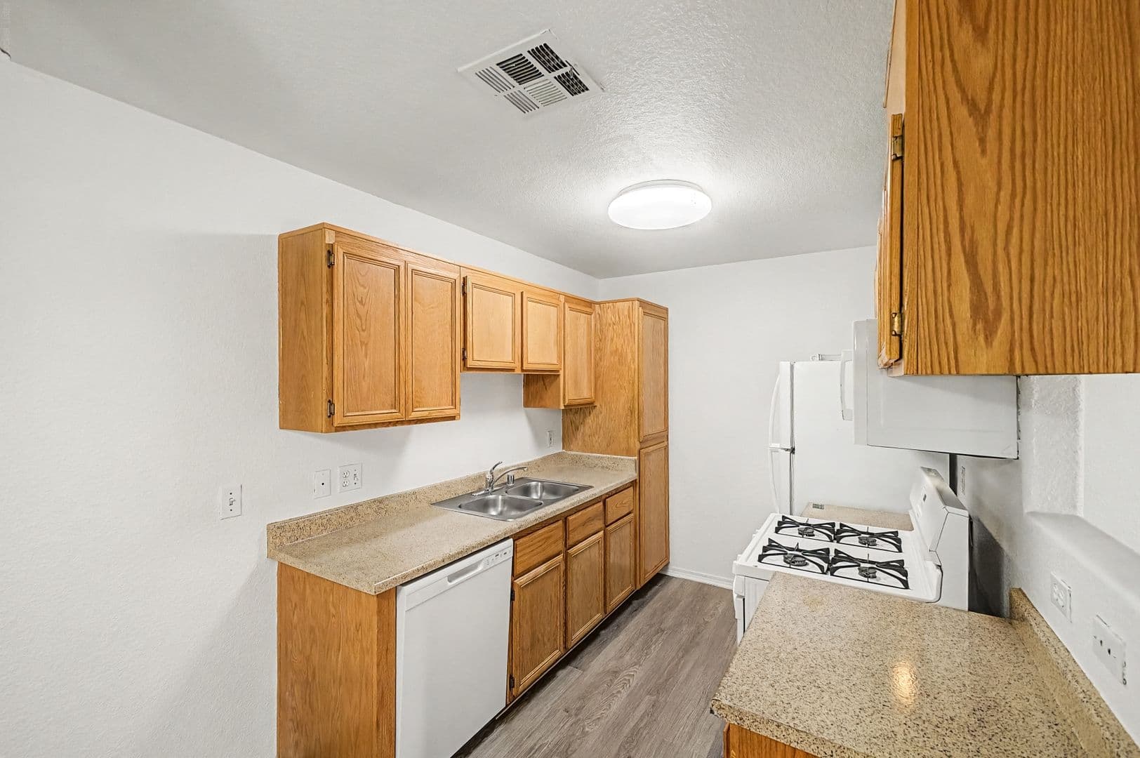 LAS VEGAS House: 4730 E CRAIG RD BLDG #16 UNIT #2096