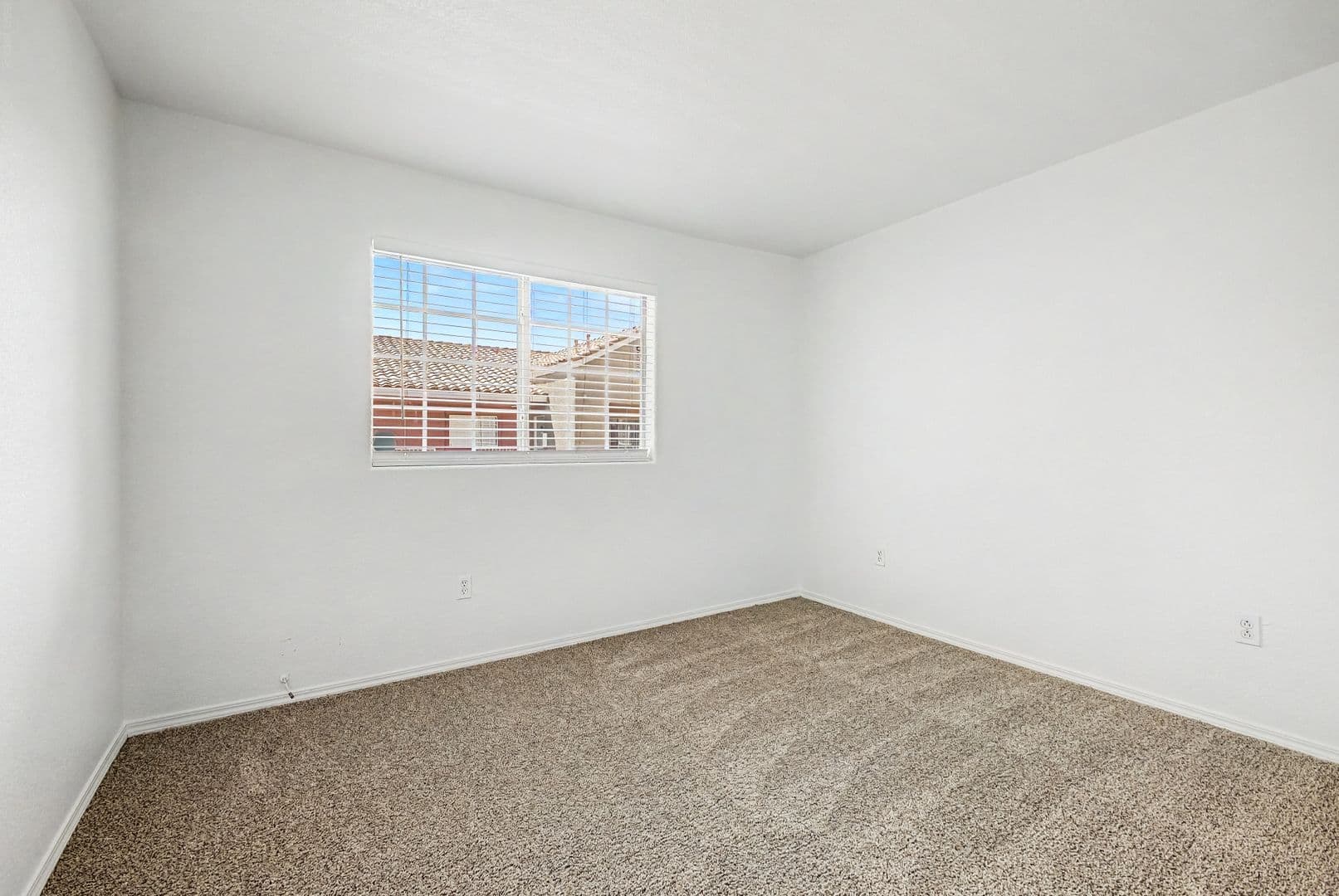 LAS VEGAS House: 4730 E CRAIG RD BLDG #16 UNIT #2096