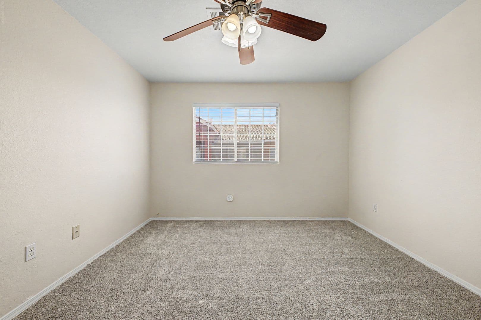 LAS VEGAS House: 4730 E CRAIG RD BLDG #5 UNIT #2029