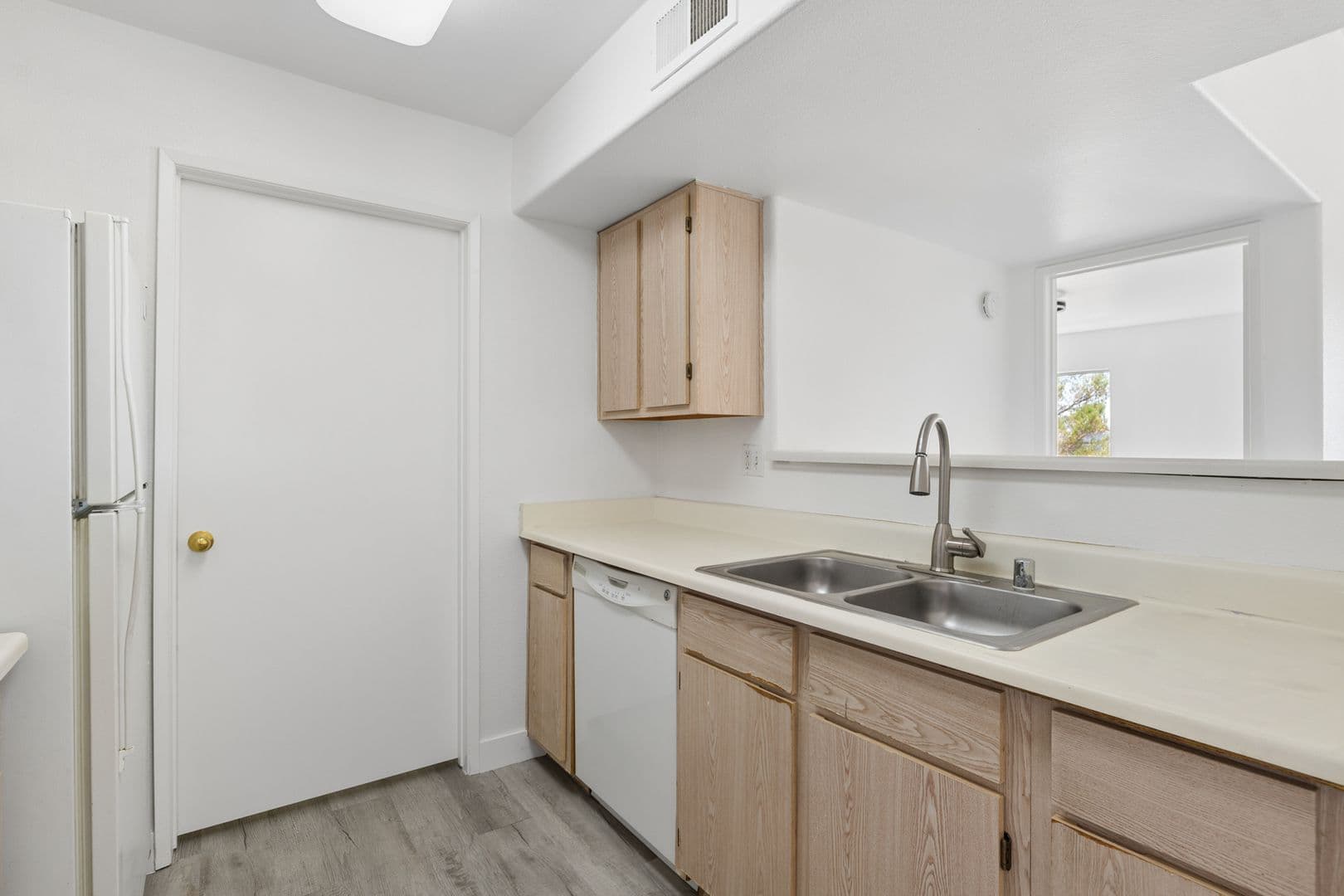 Las Vegas House: 7885 West Flamingo #2152