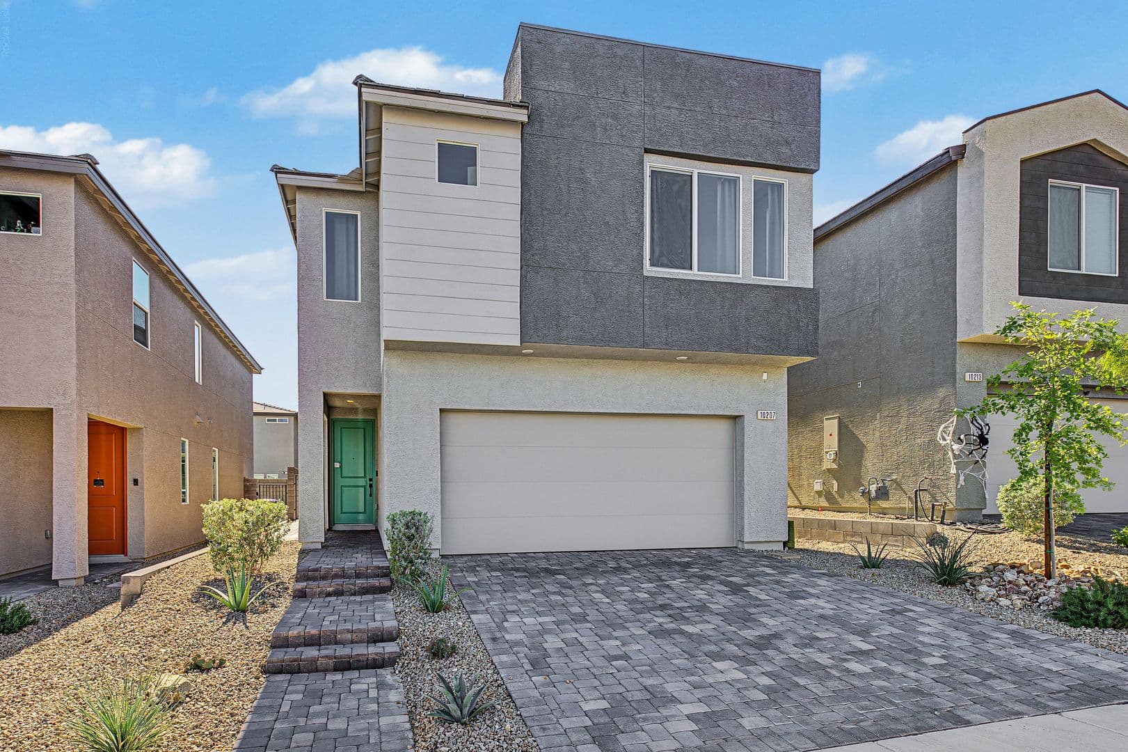 Las Vegas House: 10207 Canyon Mantle St