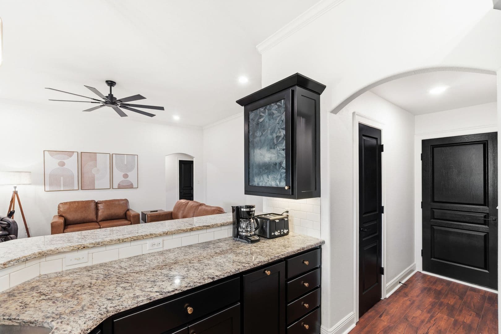 Fort Smith House: 8912 Wildwood Way