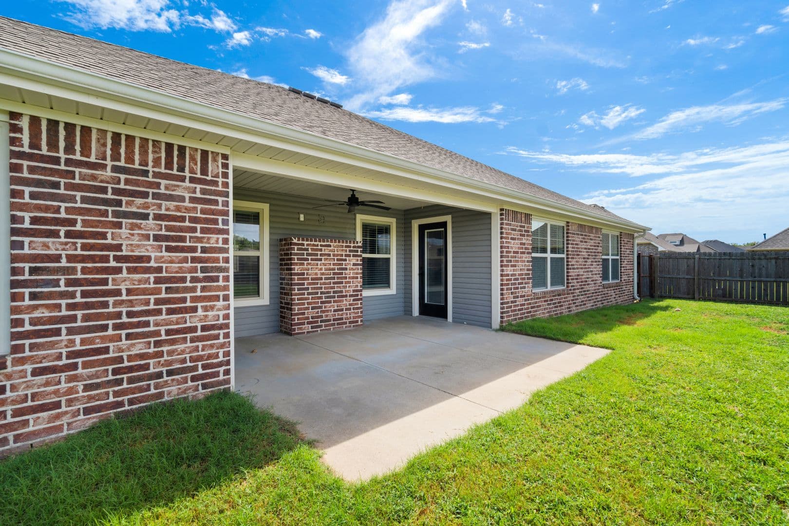 Fort Smith House: 8912 Wildwood Way