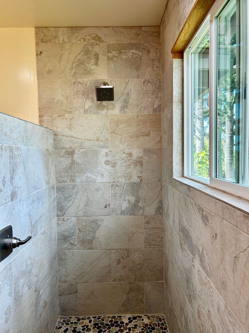 Hawi House: 55-719 Kahei Rd