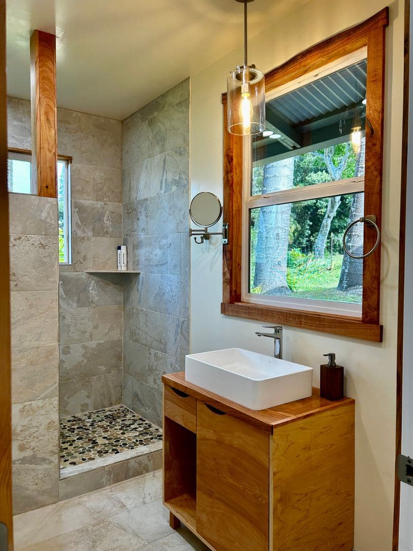 Hawi House: 55-719 Kahei Rd